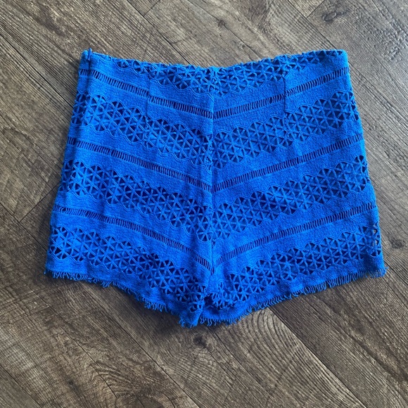 H&M Crochet Shorts Lace Shorts high waist high rise Party Shorts Medium - Picture 2 of 5